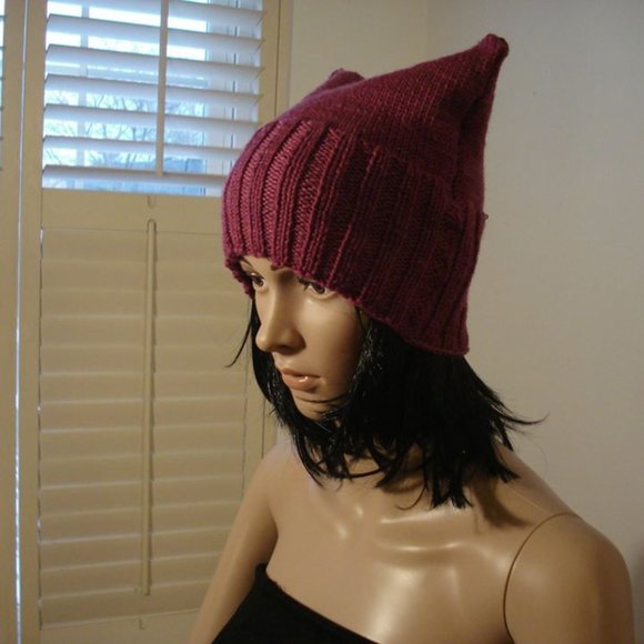 Pussy Hat - Picture 10 of 10